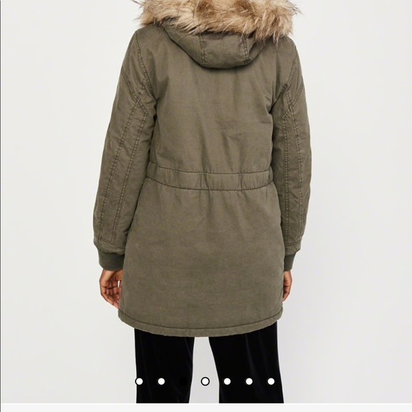 NWT Abercrombie and Fitch Twill Parka - Picture 3 of 6